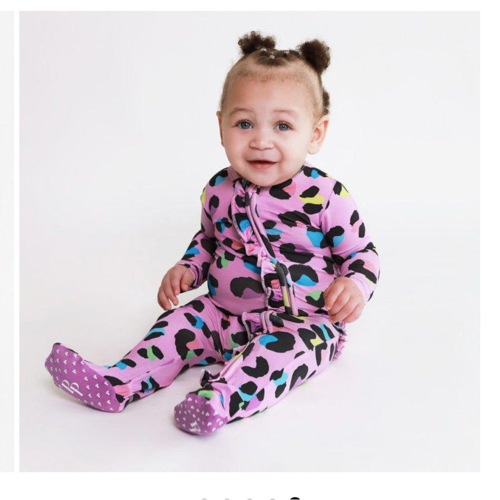 Posh peanut - pink cheetah footie - size 6-9 months